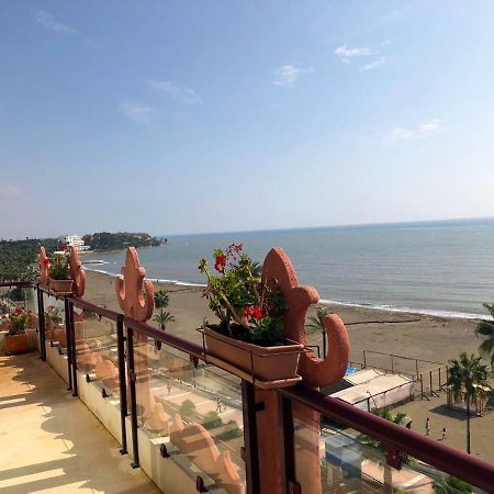 Atico-Duplex Primera Linea De Playa En El Centro De Estepona Eksteriør bilde
