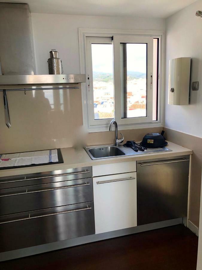 Atico-Duplex Primera Linea De Playa En El Centro De Estepona Eksteriør bilde