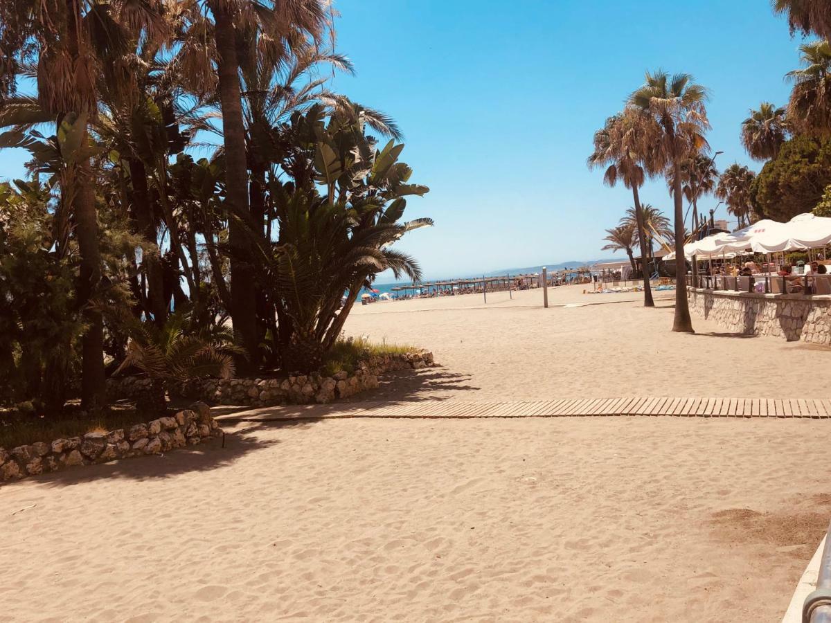 Atico-Duplex Primera Linea De Playa En El Centro De Estepona Eksteriør bilde